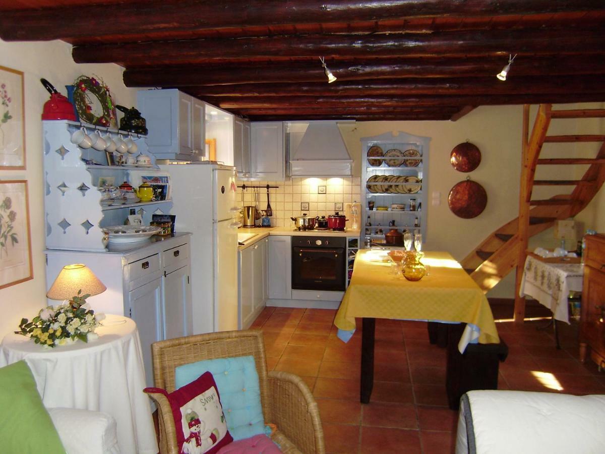 Mercouri Stone Cottage Korakokhórion Zewnętrze zdjęcie